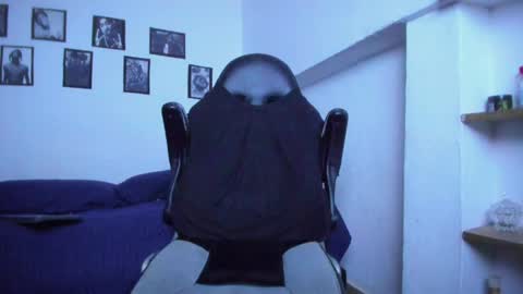 Snapshot of mathews_19 chatting on 05-29-26, 03:21 Teo online show from 05-29-26, 03:21
