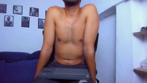 Snapshot of mathews_19 chatting on 06-08-26, 12:36 Teo online show from 06-08-26, 12:36