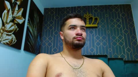 Snapshot of mathews_colton1 chatting on 01-18-25, 01:08 Mathews online show from 01-18-25, 01:08