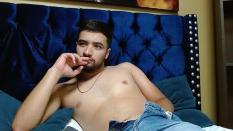 Snapshot of mathews_colton1 chatting on 02-06-25, 03:31 Mathews online show from 02-06-25, 03:31