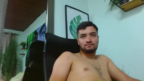 Snapshot of mathews_colton1 chatting on 03-07-25, 02:34 Mathews online show from 03-07-25, 02:34