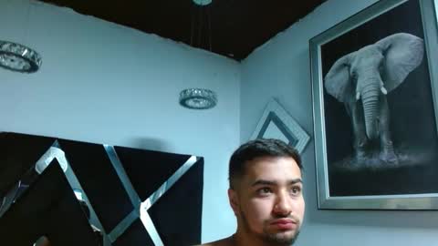Snapshot of mathews_colton1 chatting on 09-25-25, 12:09 Mathews online show from 09-25-25, 12:09