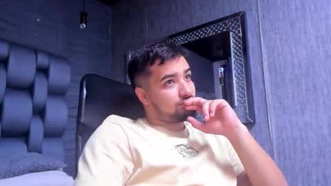 Snapshot of mathews_colton1 chatting on 09-26-25, 11:47 Mathews online show from 09-26-25, 11:47
