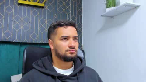 Mathews online show from 04-08-26, 11:21