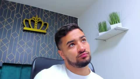 Mathews online show from 04-20-26, 12:08