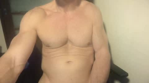 MatiasMatureMuscle online show from 07-11-26, 11:28