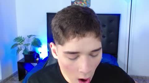 Mati online show from 02-12-26, 01:17