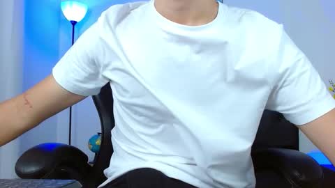 Mati online show from 03-26-26, 02:00