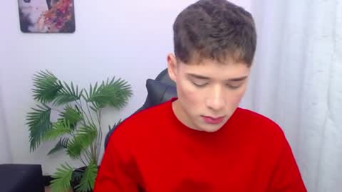 Mati online show from 06-25-26, 01:59