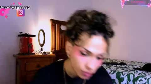 Snapshot of matiu_stonne chatting on 03-12-26, 11:05 Abby Bella online show from 03-12-26, 11:05
