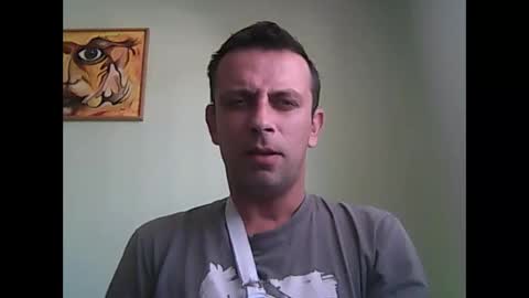 Snapshot of matoterzic48 chatting on 10-20-25, 12:16 toma online show from 10-20-25, 12:16
