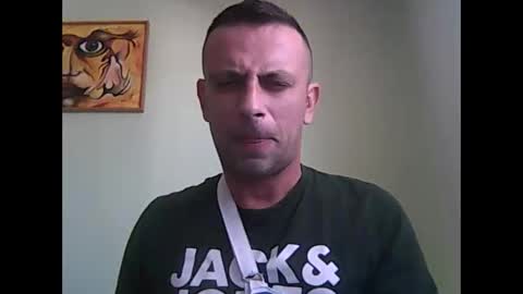Snapshot of matoterzic48 chatting on 10-25-25, 09:28 toma online show from 10-25-25, 09:28