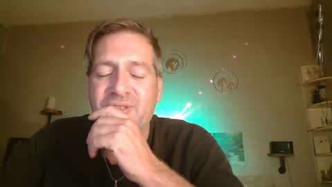 Snapshot of matrike1 chatting on 10-07-25, 06:49 matrike1 online show from 10-07-25, 06:49