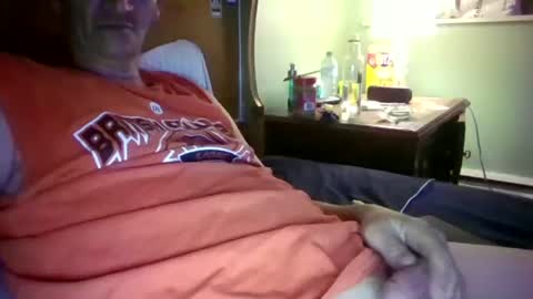 Snapshot of matrye79 chatting on 07-07-26, 12:20 Liqitallnight4u69 online show from 07-07-26, 12:20