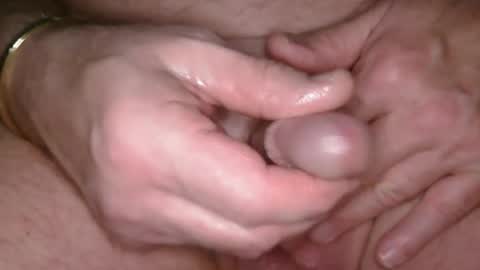 Snapshot of matscock chatting on 11-04-25, 09:25 Mattes710 online show from 11-04-25, 09:25