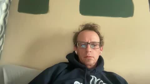 matt31313131 online show from 04-12-26, 04:23