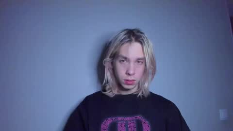 Snapshot of matt_spark chatting on 02-12-25, 08:07 Matt online show from 02-12-25, 08:07