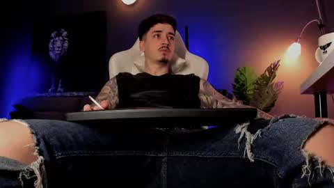 Snapshot of matt_thestud chatting on 05-03-26, 07:14 Matt online show from 05-03-26, 07:14