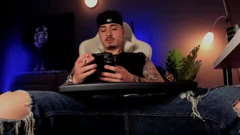 Snapshot of matt_thestud chatting on 05-15-26, 07:15 Matt online show from 05-15-26, 07:15