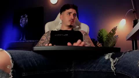 Snapshot of matt_thestud chatting on 05-30-26, 06:54 Matt online show from 05-30-26, 06:54