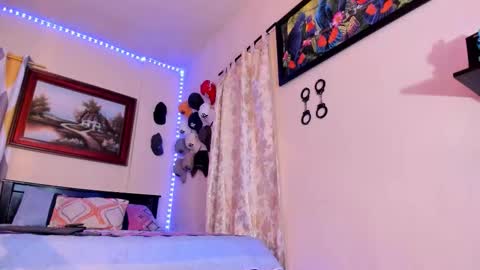 Snapshot of matt_your_master_ chatting on 09-23-25, 11:08 Matt online show from 09-23-25, 11:08
