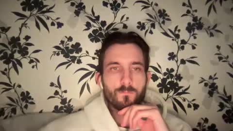 Snapshot of mattcarta chatting on 01-15-25, 01:23 mattcarta online show from 01-15-25, 01:23