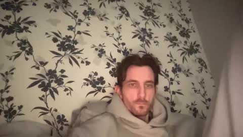 Snapshot of mattcarta chatting on 02-12-25, 10:26 mattcarta online show from 02-12-25, 10:26