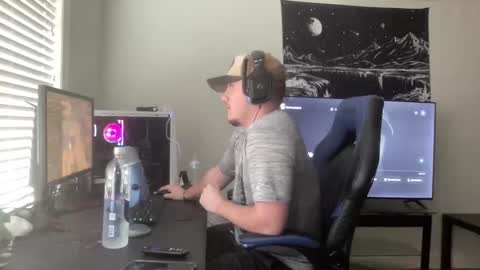 MattDawg13 online show from 03-25-26, 09:54