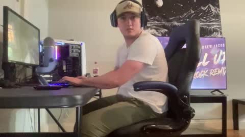 MattDawg13 online show from 04-26-26, 04:10