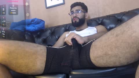Snapshot of mattewrey chatting on 12-03-24, 10:07 Mattew online show from 12-03-24, 10:07