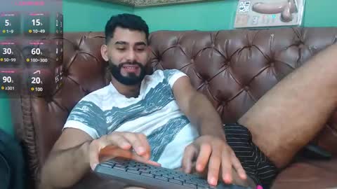 Snapshot of mattewrey chatting on 03-07-25, 10:54 Mattew online show from 03-07-25, 10:54
