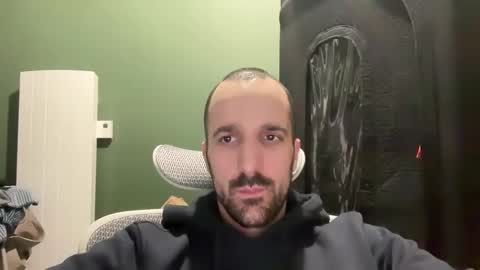 M online show from 01-10-26, 12:34