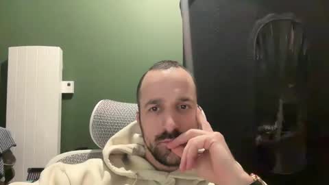 M online show from 02-19-26, 10:39