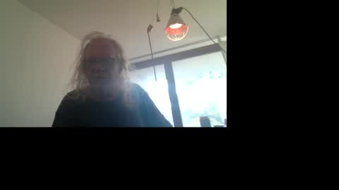 Matthias online show from 10-18-25, 07:31