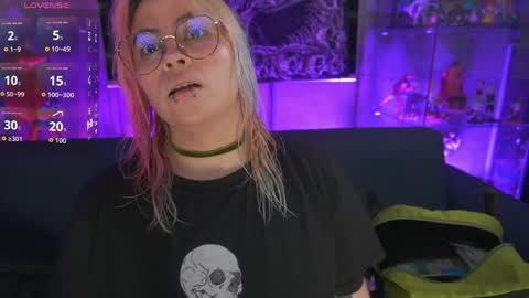 TATIANA  AND ROUS online show from 04-15-26, 11:17