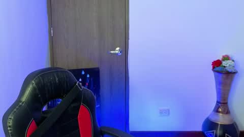 Snapshot of mattias_dantee chatting on 03-29-26, 05:07 mattias online show from 03-29-26, 05:07