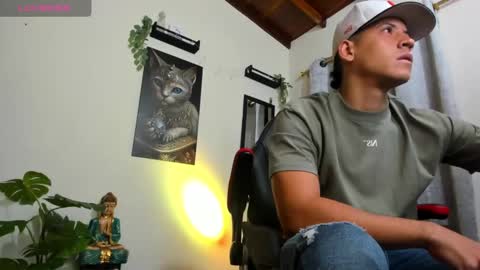 MattMeness online show from 01-04-25, 07:24