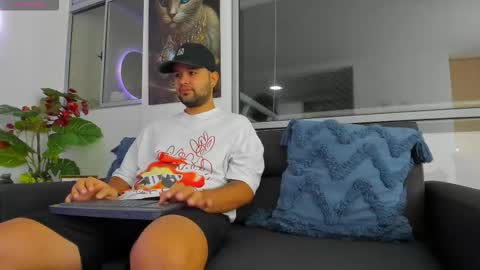 MattMeness online show from 10-03-25, 09:17