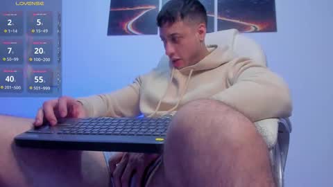 Snapshot of mattsaill_ chatting on 10-20-25, 12:55 mattsaill_ online show from 10-20-25, 12:55