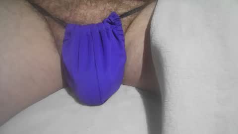 Snapshot of mattty13 chatting on 04-16-26, 05:36 Hairy Bud online show from 04-16-26, 05:36