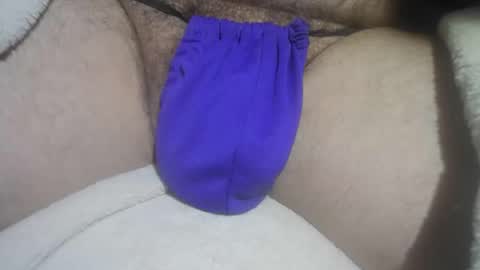 Snapshot of mattty13 chatting on 04-29-26, 05:41 Hairy Bud online show from 04-29-26, 05:41