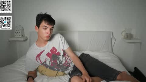 Snapshot of mattyaiden chatting on 04-29-26, 05:30 Matty Aiden online show from 04-29-26, 05:30