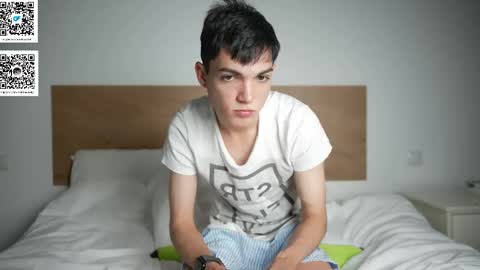 Snapshot of mattyaiden chatting on 05-20-26, 07:31 Matty Aiden online show from 05-20-26, 07:31