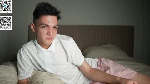Snapshot of mattyaiden chatting on 06-21-26, 06:32 Matty Aiden online show from 06-21-26, 06:32
