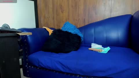 Lucy online show from 02-14-25, 03:15