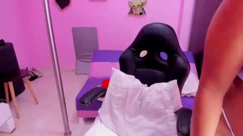 call me mommy online show from 04-11-26, 11:58