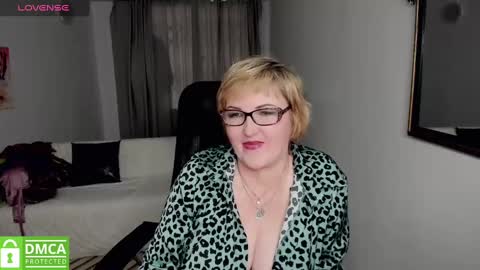 Lana online show from 01-03-25, 06:01