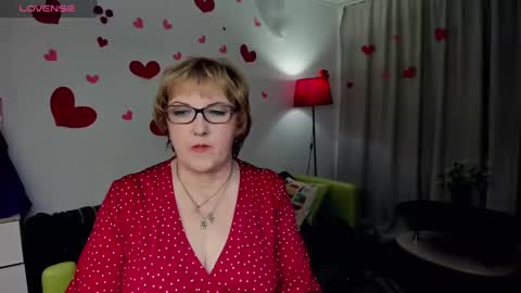 Lana online show from 02-01-25, 06:51