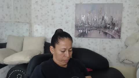 Snapshot of mature_martina_ chatting on 06-02-26, 11:07 Martina online show from 06-02-26, 11:07