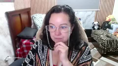 Sonia online show from 04-15-26, 04:03